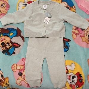 GAP Fall Sage Sweater Gender Neutral Set